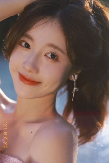 陪文强睡过的女明星